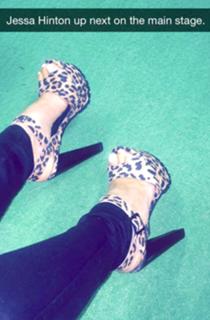 Jessica Hinton feet photo 14