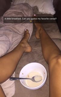 Jessica Hinton feet photo 13