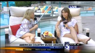 Jessica Holmes feet photo 12