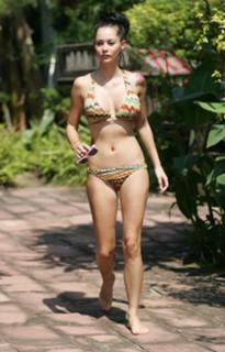 Jessica-Jane Stafford feet photo thumbnail