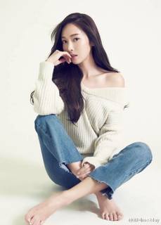 Jessica Jung feet photo thumbnail