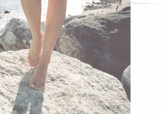 Jessica Jung feet photo thumbnail