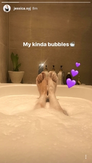Jessica Jung feet photo thumbnail