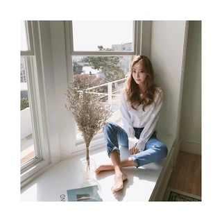 Jessica Jung feet photo thumbnail