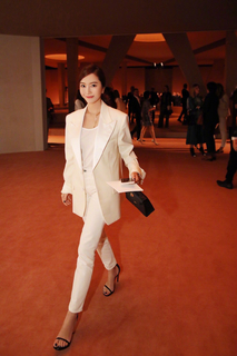 Jessica Jung feet photo thumbnail