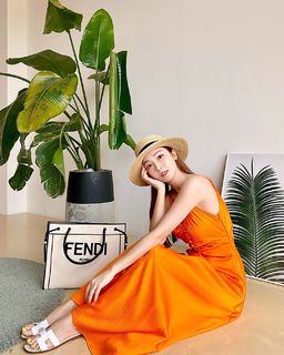 Jessica Jung feet photo thumbnail