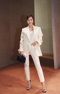 Jessica Jung feet photo thumbnail