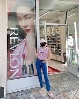 Jessica Jung feet photo thumbnail