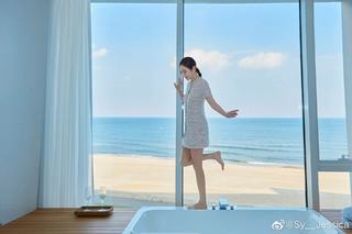 Jessica Jung feet photo thumbnail