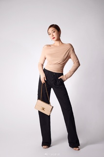 Jessica Jung feet photo thumbnail