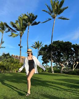 Jessica Jung feet photo thumbnail