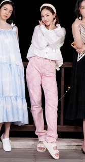 Jessica Jung feet photo thumbnail