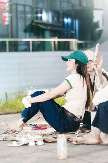 Jessica Jung feet photo thumbnail