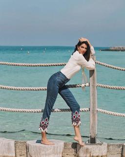 Jessica Kahawaty feet photo 16