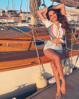 Jessica Kahawaty feet photo 19