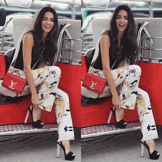 Jessica Kahawaty feet photo 7