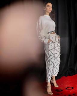 Jessica Kahawaty feet photo 19