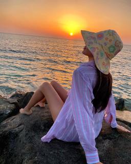 Jessica Kahawaty feet photo 4