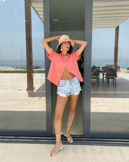 Jessica Kahawaty feet photo 19