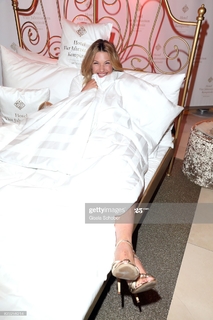 Jessica Kastrop feet photo 9