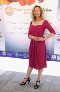 Jessica Lange feet photo thumbnail