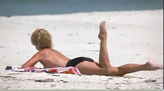 Jessica Lange feet photo thumbnail