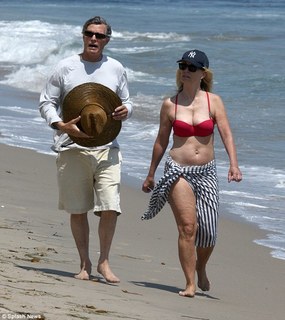 Jessica Lange feet photo thumbnail