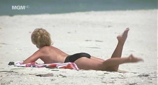 Jessica Lange feet photo thumbnail