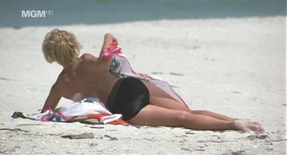 Jessica Lange feet photo thumbnail