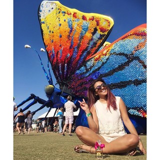 Jessica Lesaca feet photo 3
