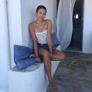 Jessica Lesaca feet photo 10