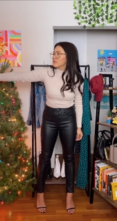 Jessica Lesaca feet photo 5