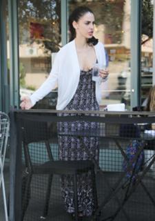 Jessica Lowndes feet photo thumbnail