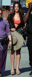 Jessica Lowndes feet photo thumbnail