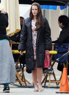 Jessica Lowndes feet photo thumbnail