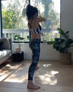 Jessica Lu feet photo 12