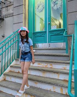 Jessica Lu feet photo 7