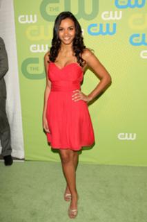 Jessica Lucas feet photo thumbnail