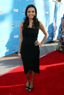 Jessica Lucas feet photo thumbnail