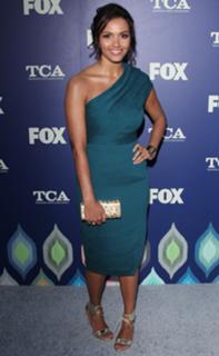 Jessica Lucas feet photo thumbnail