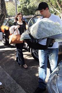 Jessica Marais feet photo 4