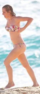 Jessica Marais feet photo 16