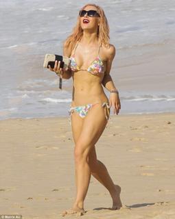 Jessica Marais feet photo 19