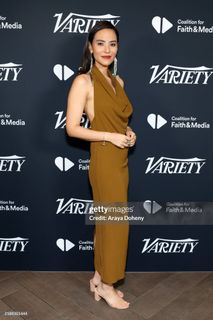 Jessica Matten feet photo 6