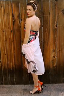 Jessica McNamee feet photo thumbnail