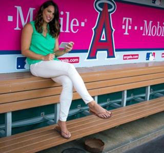 Jessica Mendoza feet photo 17