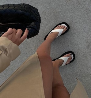 Jessica Mercedes feet photo 10