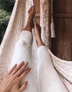 Jessica Mercedes feet photo 3