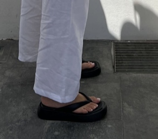 Jessica Mercedes feet photo 6