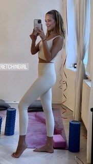 Jessica Mercedes feet photo 12